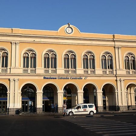Eureka Apartment Catania Bagian luar foto