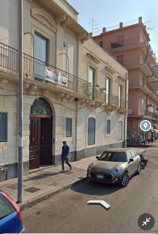 Eureka Apartment Catania Bagian luar foto
