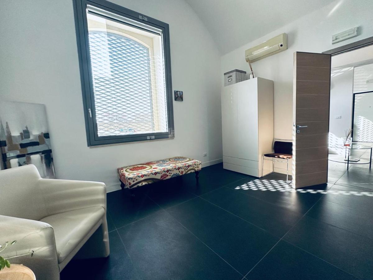 Eureka Apartment Catania Bagian luar foto